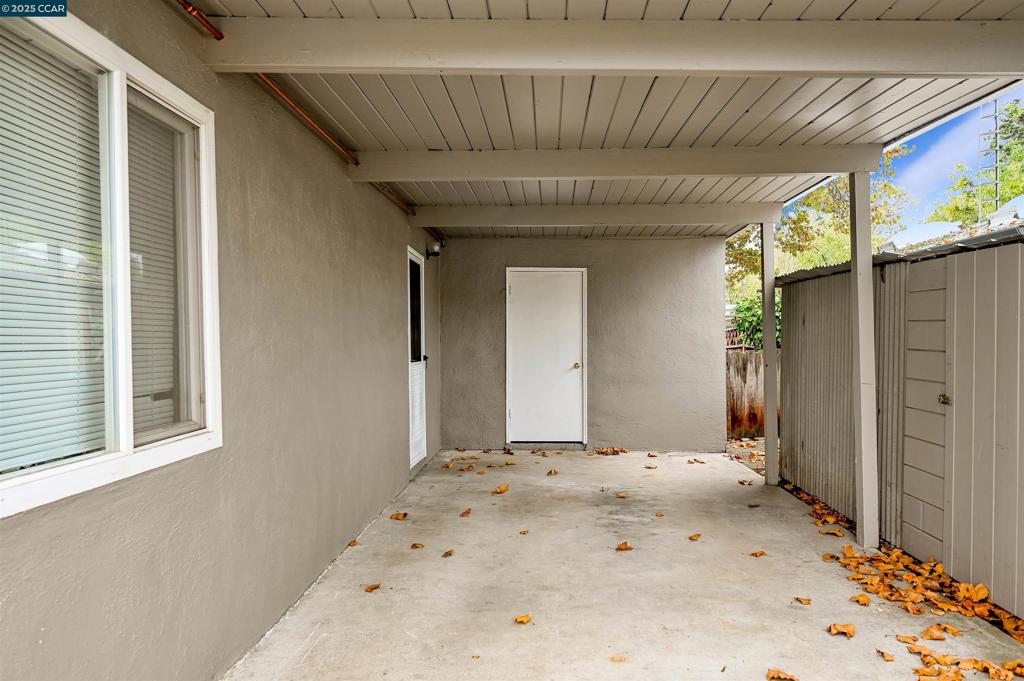 VINE HILL - Residential