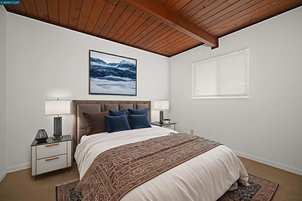 VINE HILL - Residential