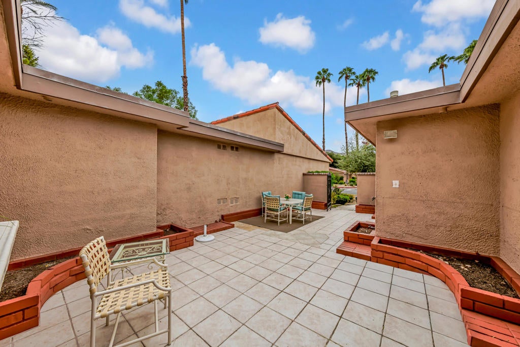 Properties 4 48 Sunrise Drive