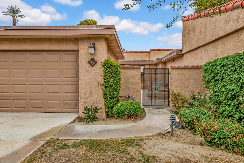 Properties 2 48 Sunrise Drive