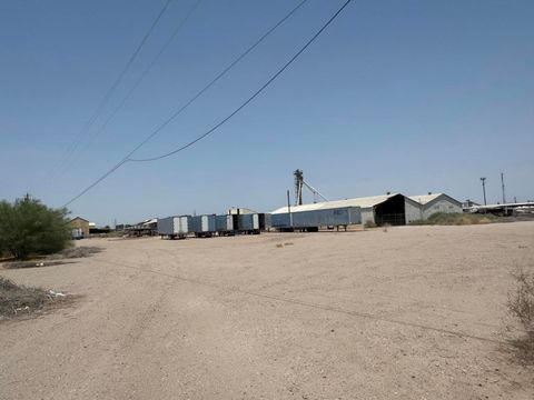 Photo of 14561 Broadway, Blythe, CA 92225 (MLS # 219133545DA) Photo of 14561 Broadway, Blythe, CA 92225 (MLS # 219133545DA)