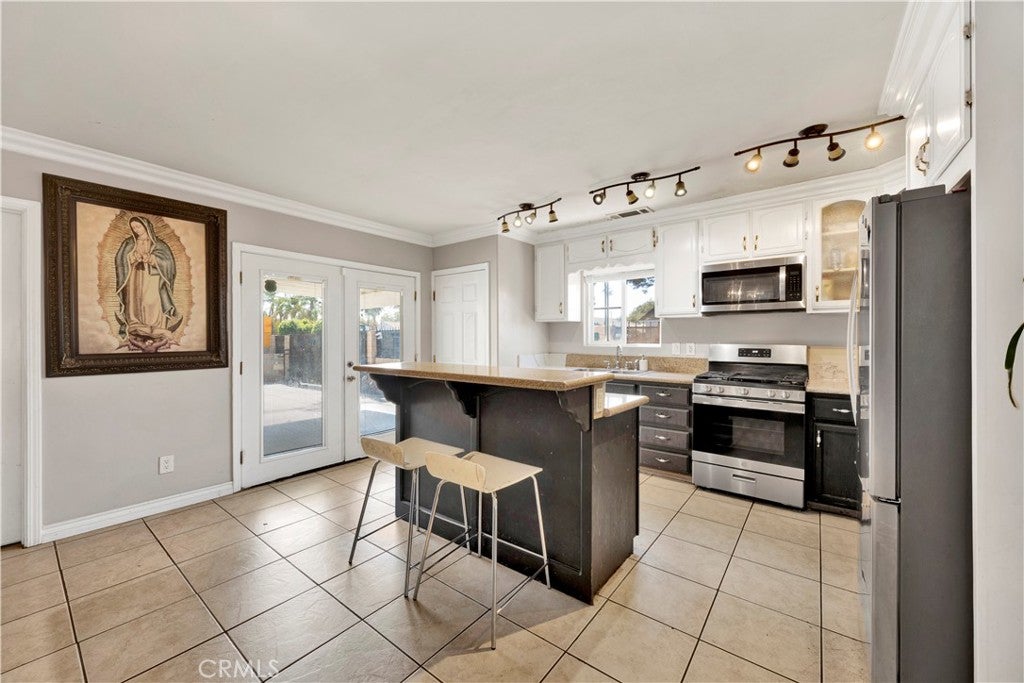 13286 Terra Bella Street
