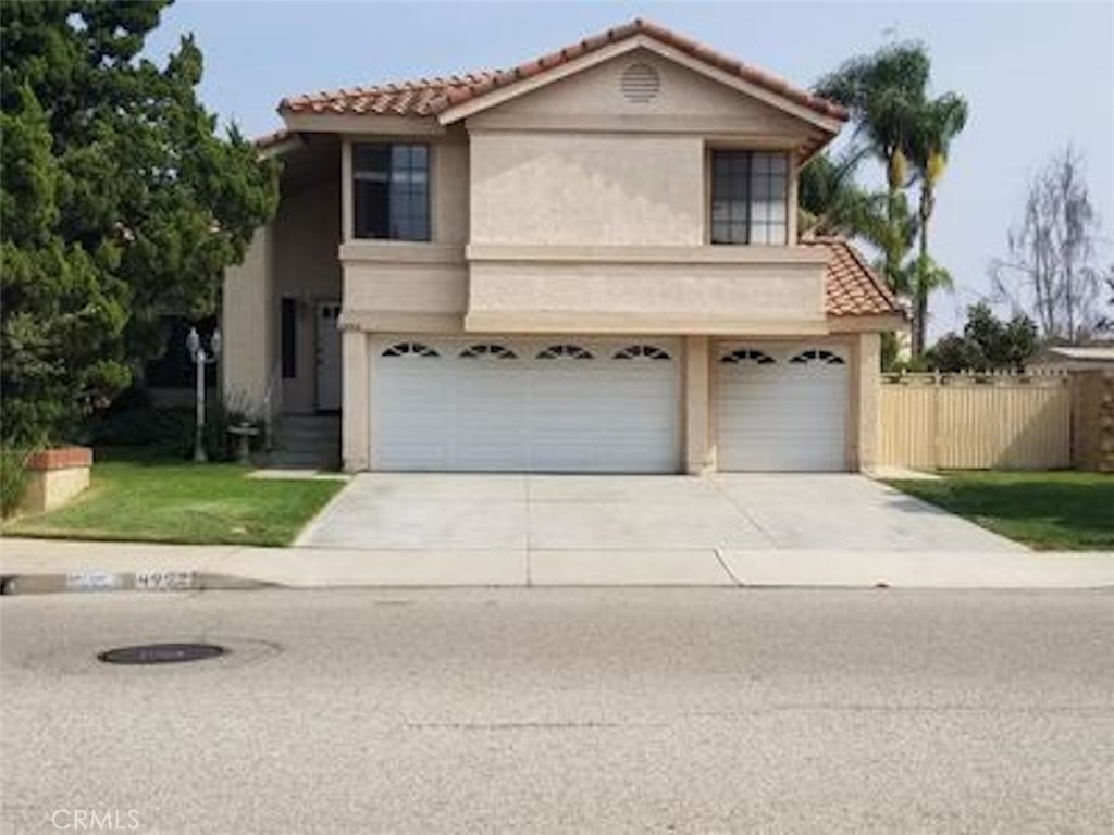Owner Financing Available – Spacious Tri-Level Home in Buttercreek, Moorpark!
Discover nearly 3,000 sq. ft. of versatile living space in this 4-bedroom, 3-bath tri-level located in the highly desirable Buttercreek neighborhood of Moorpark. Situated on an 8,302 sq. ft. lot, this home offers a 3-car garage, gated RV/oversized parking, and a backyard with both grassy and patio areas perfect for entertaining.
Step into the dramatic entry with vaulted ceilings leading to a bright, open living room and a cozy sunken conversation area with fireplace. The formal dining room adjoins a spacious kitchen featuring a bay window, pantry, double ovens, gas cooktop, and a generous breakfast nook overlooking the expansive family room below. The family room includes a wet bar, fireplace, full bath, and laundry area with direct access to the garage—designed for both comfort and gatherings.
Upstairs, the oversized master suite boasts abundant closet space, double sinks, a separate tub and shower, and room to retreat. Three additional bedrooms share a large bathroom, while a loft adds bonus living space overlooking the main level.
With room to grow, entertain, and relax, this home has it all—space, functionality, and flexibility. Don’t miss this unique opportunity with owner financing available to qualified buyers!
