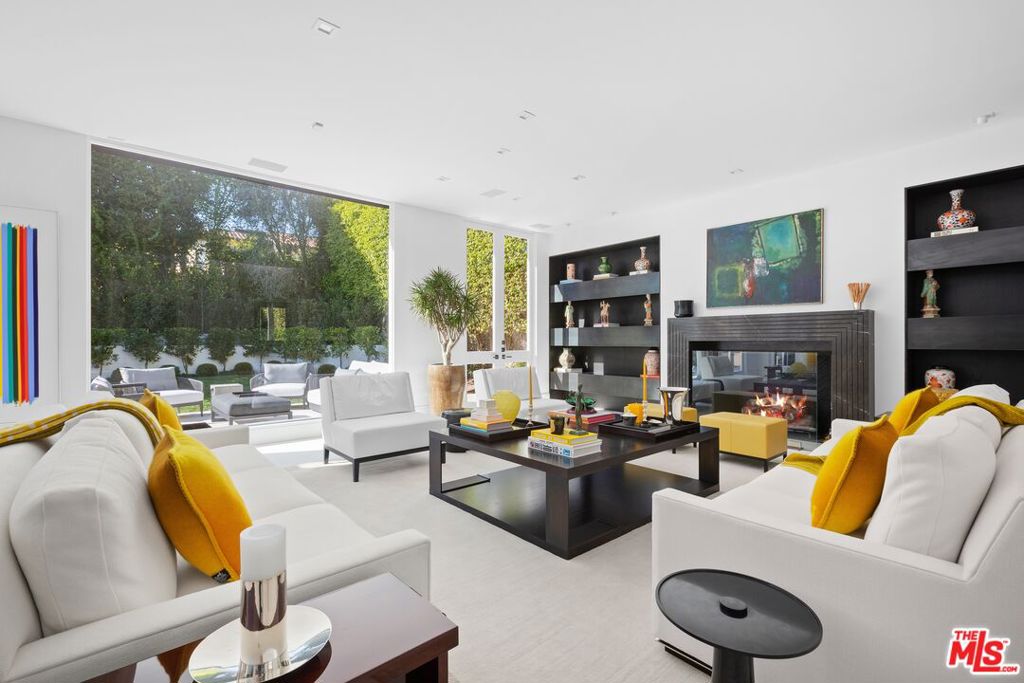 229 Woodruff Avenue