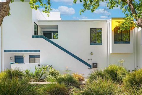 Photo of 844 Balboa Ln Ln, Foster City, CA 94404 (MLS # 41131162)