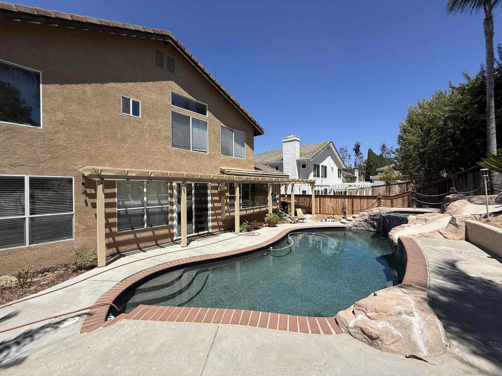 5006 Palmera DR
