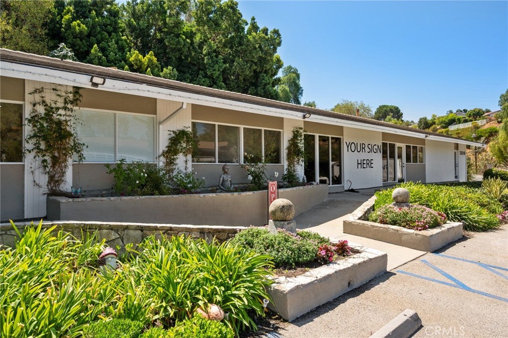 26516 Crenshaw Boulevard
