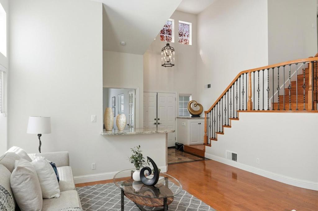 6277 Ginashell Circle