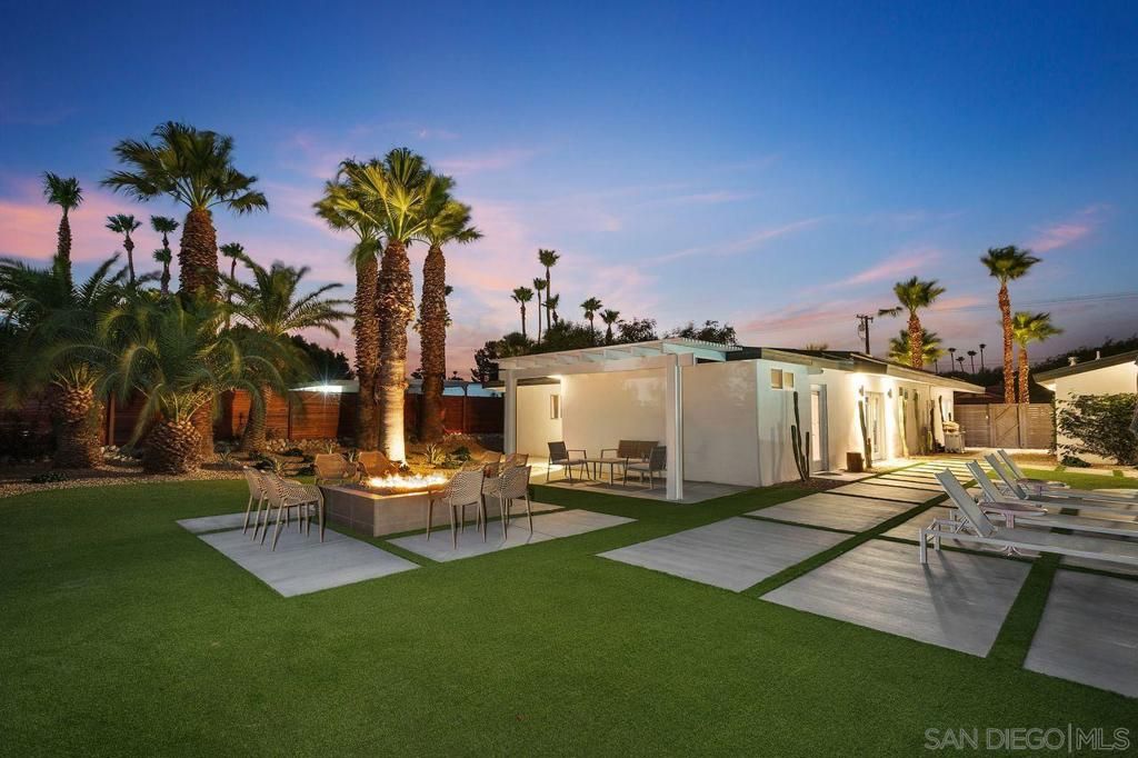 Photo of 3045 E Verona Drive, Palm Springs, CA 92262 (MLS # 250041476SD)