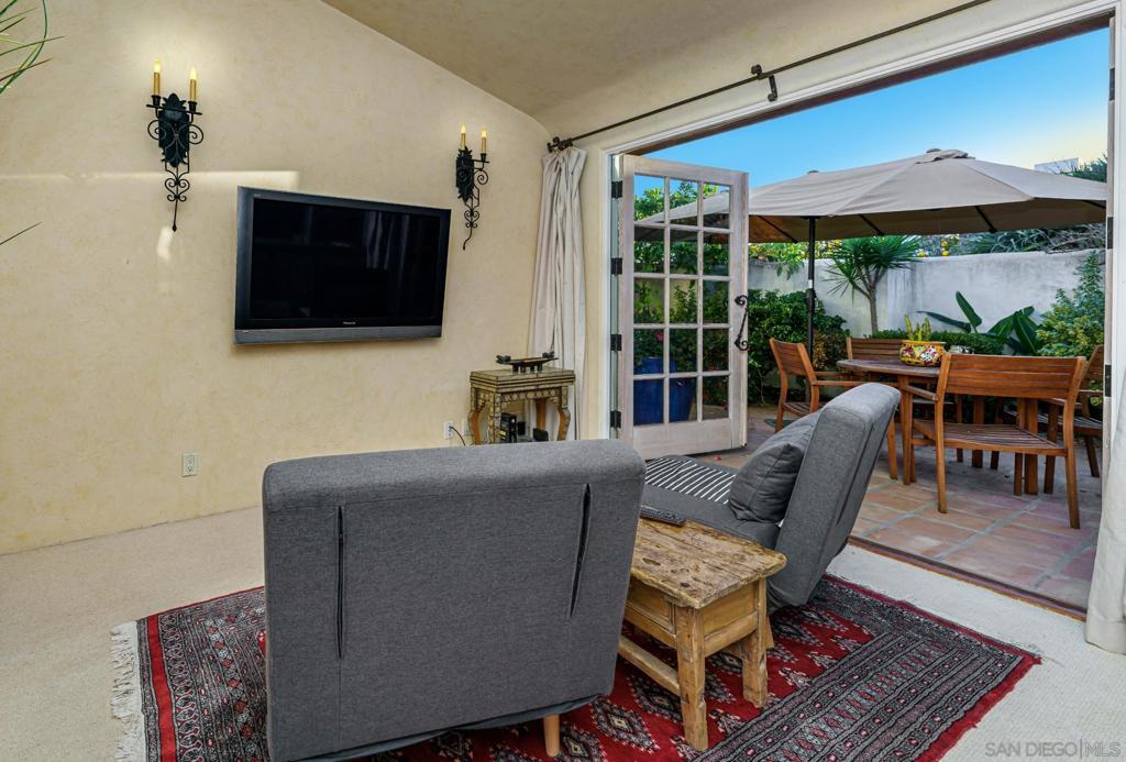 Rancho Santa Fe - Residential Lease