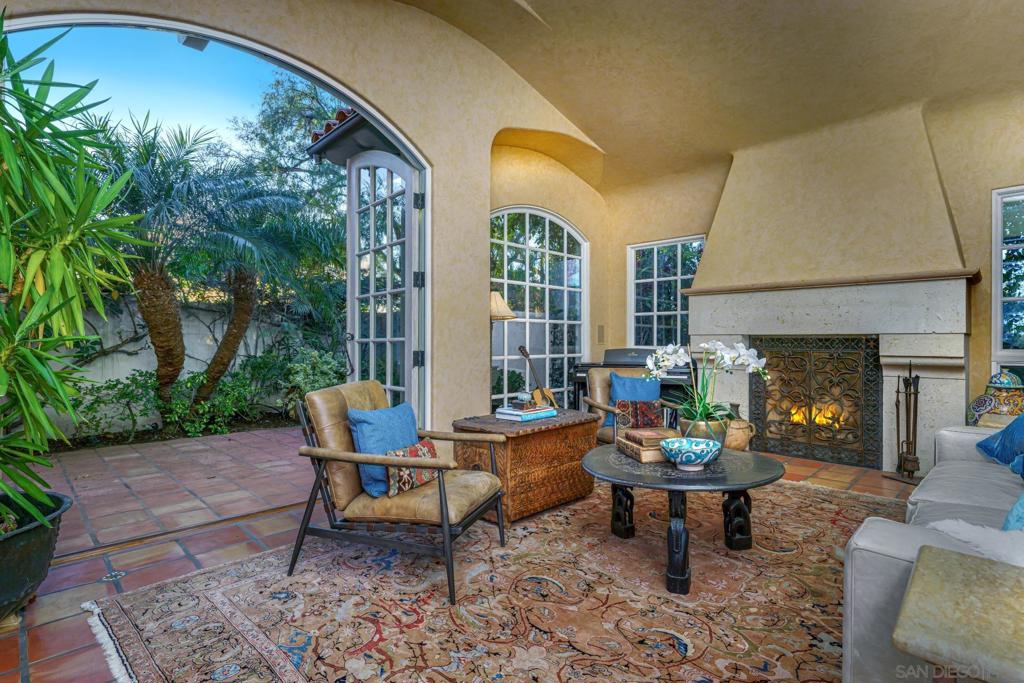 Rancho Santa Fe - Residential Lease