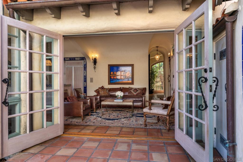 Rancho Santa Fe - Residential Lease