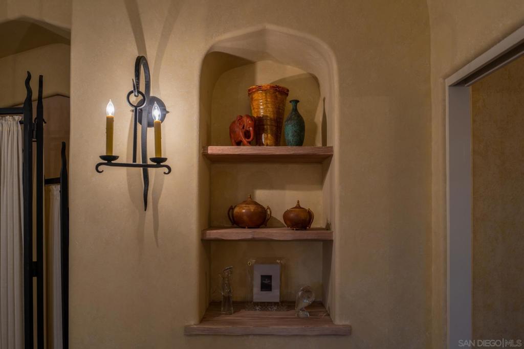 Rancho Santa Fe - Residential Lease