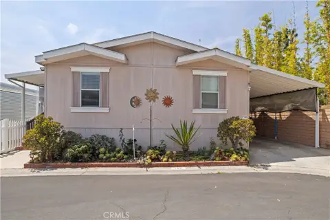 MLS: OC26132341