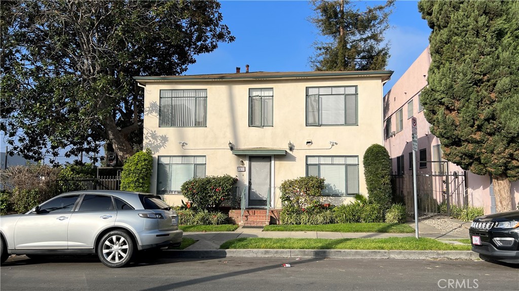 The Corinth Apartments are a well maintained rent controlled property located in the City of Los Angeles in West Los Angeles. This property presents an astute investor a reposition opportunity as there is approximately 12%+ upside in rents.