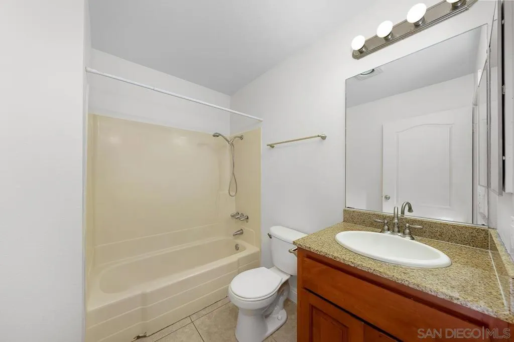 Spring Valley, California 91977, United States, 2 Bedrooms Bedrooms, ,2 BathroomsBathrooms,Residential,Active,159468