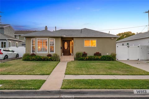 Photo of 14913 Roxton Avenue, Gardena, CA 90249 (MLS # PW26112900)