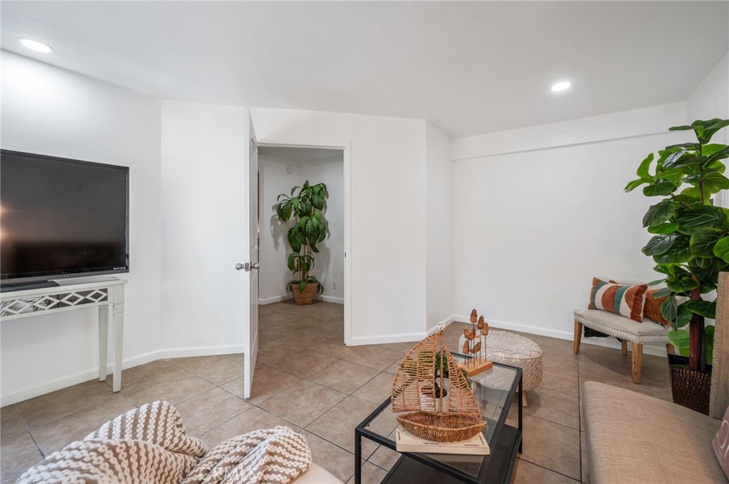 378 S Miraleste Drive 426