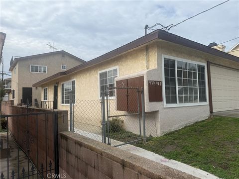 Photo of 939 W 17th St, San Pedro, CA 90731 (MLS # SB26038402)