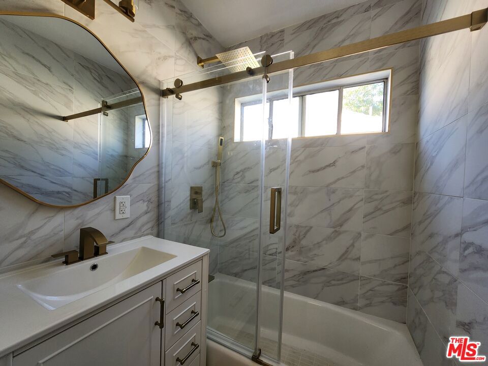 14177 Osborne Street