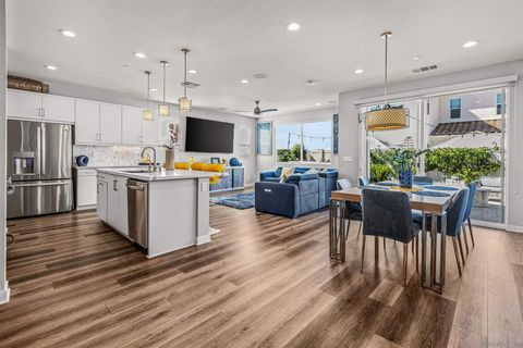 Photo of 27762 Heritage Ln Ln, Valley Center, CA 92082 (MLS # 250036866SD)