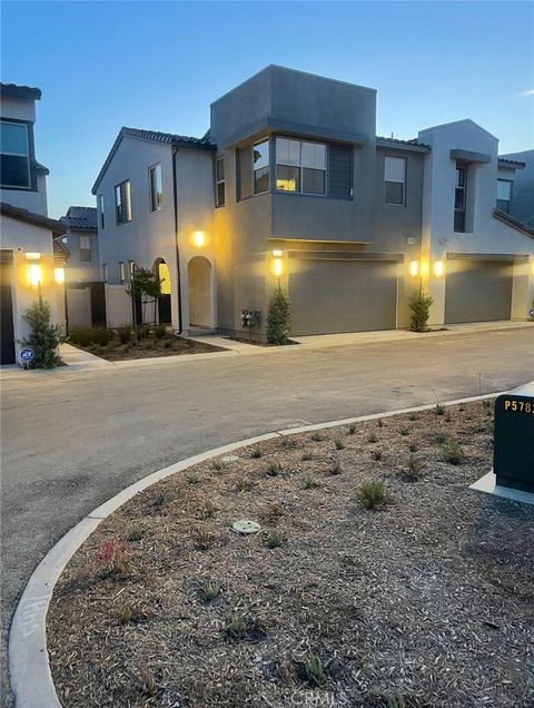 16020 Sunny Court Fontana CA 92336