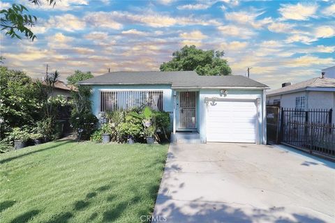 Photo of 3424 Potomac Avenue, Los Angeles, CA 90016 (MLS # IV26112824)