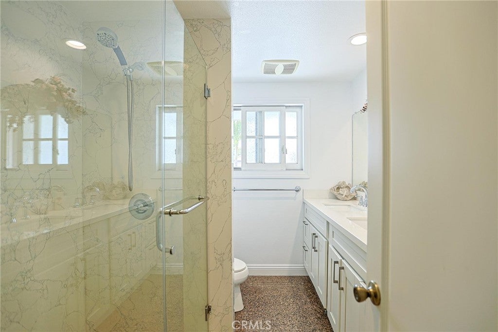 25532 Charlemagne, Laguna Hills CA 92653 - Photo 12