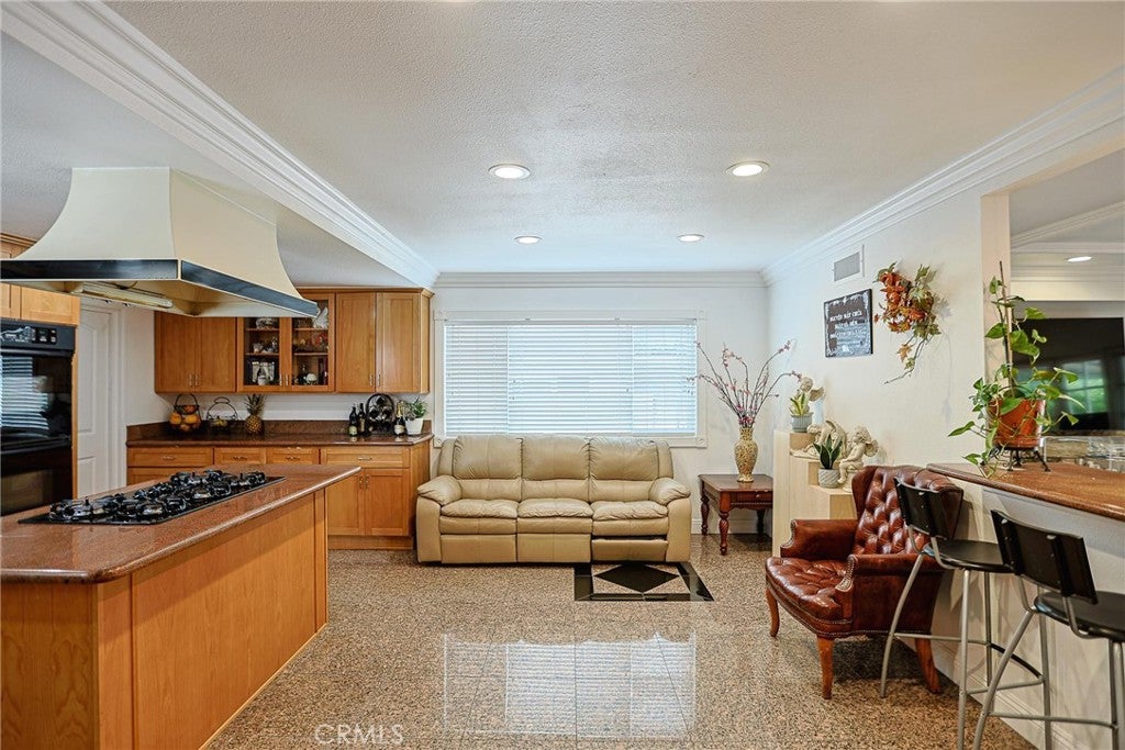 25532 Charlemagne, Laguna Hills CA 92653 - Photo 8