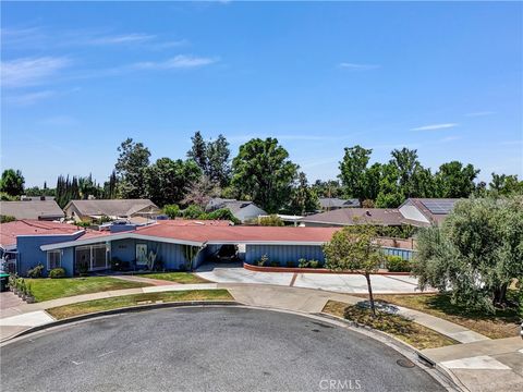 994 N Cleveland Street Orange CA 92867