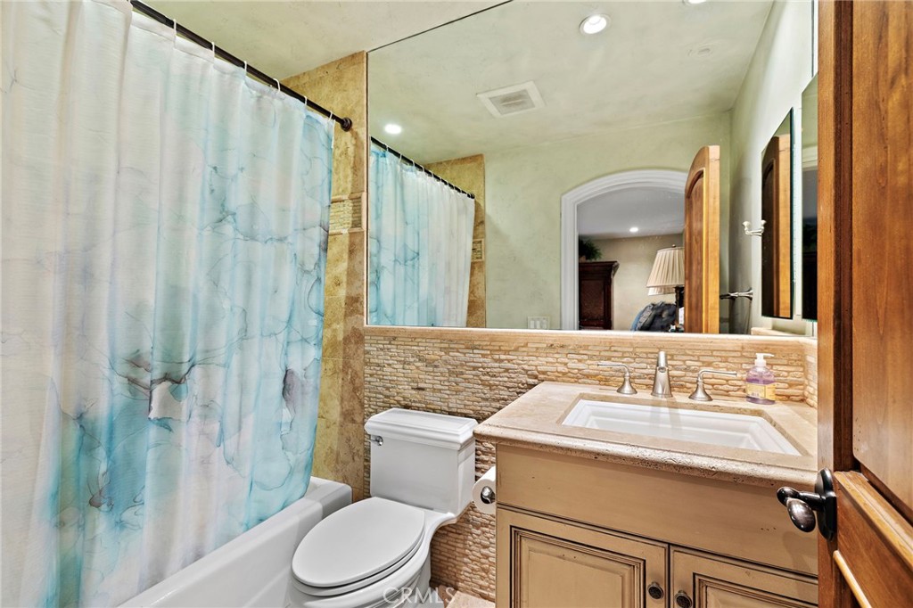 Balboa Peninsula (Residential) (BALP) - Residential Lease