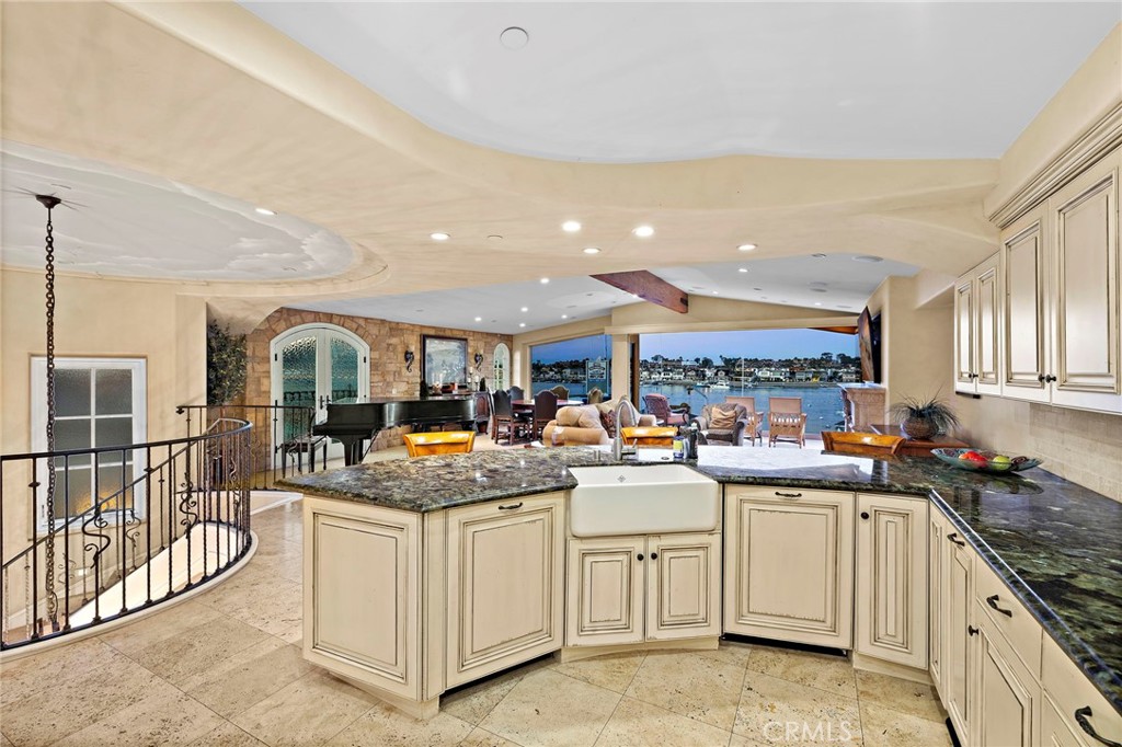 Balboa Peninsula (Residential) (BALP) - Residential Lease