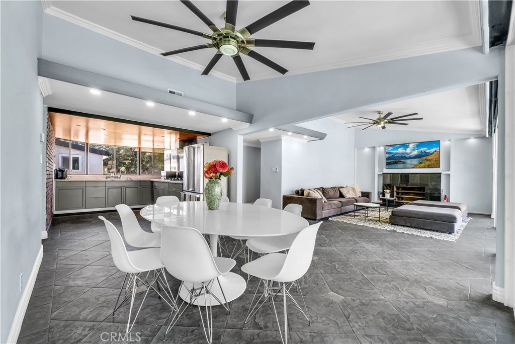 645 S Trident Street