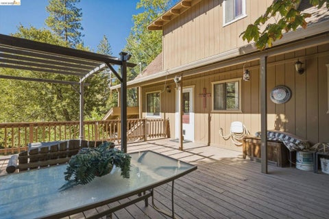 Tiny photo for 23593 Lakewood Dr DR, Twain Harte, CA 95383 (MLS # 41151585)