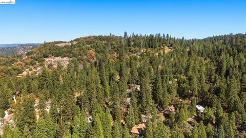 Tiny photo for 23593 Lakewood Dr DR, Twain Harte, CA 95383 (MLS # 41151585)
