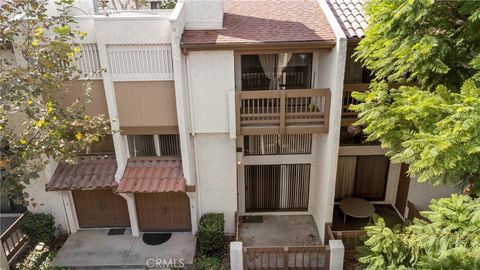 Photo of 8580 Village Lane, Rosemead, CA 91770 (MLS # CV25155936)