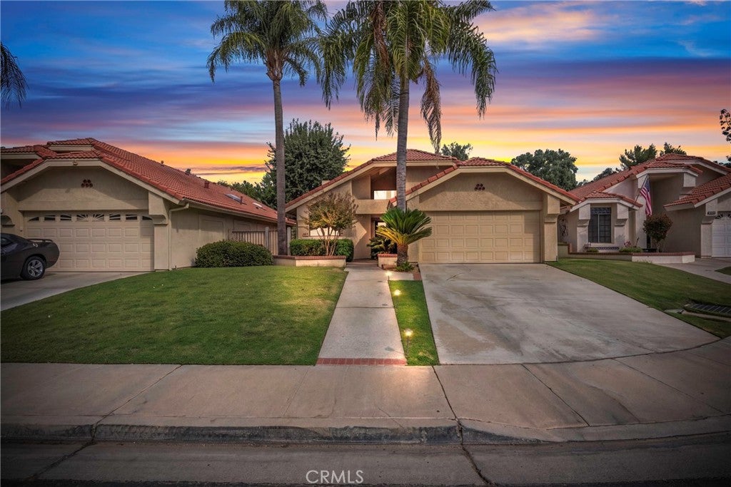 8012 Chaucer Street