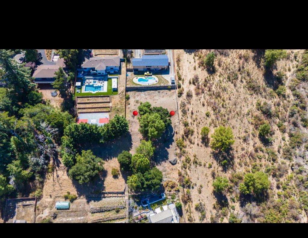 Rare Oakland Opportunity Two Lots, 14,382 Sq. Ft. Backing to Knowland Park! Two vacant lots sold together, totaling 14,382 sq. ft. and backing directly to Knowland Park & the Oakland Zoo. Incredible potential to develop or hold as an investment (buyer to verify). A unique blend of space, privacy, and locationclose to parks, freeways, shopping, and more.