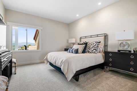 Tiny photo for 1758 Emerald Isle Way, Oxnard, CA 93035 (MLS # V1-34397)