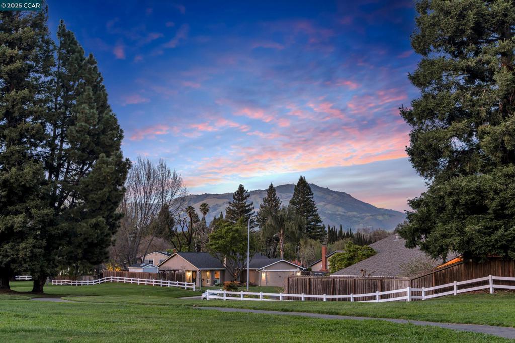 DANVILLE STATION - Residential