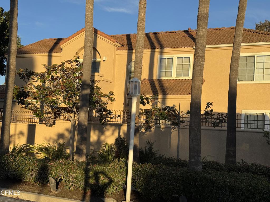 California Lighthouse 10 - 4810 - Residential