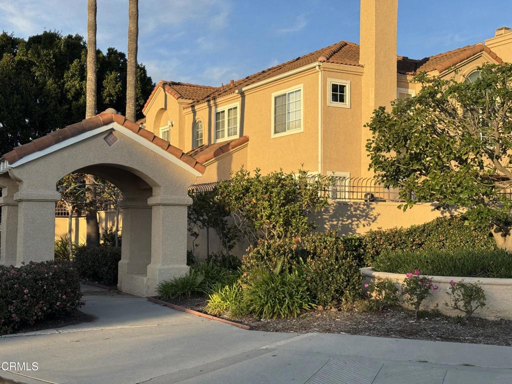 California Lighthouse 10 - 4810 - Residential