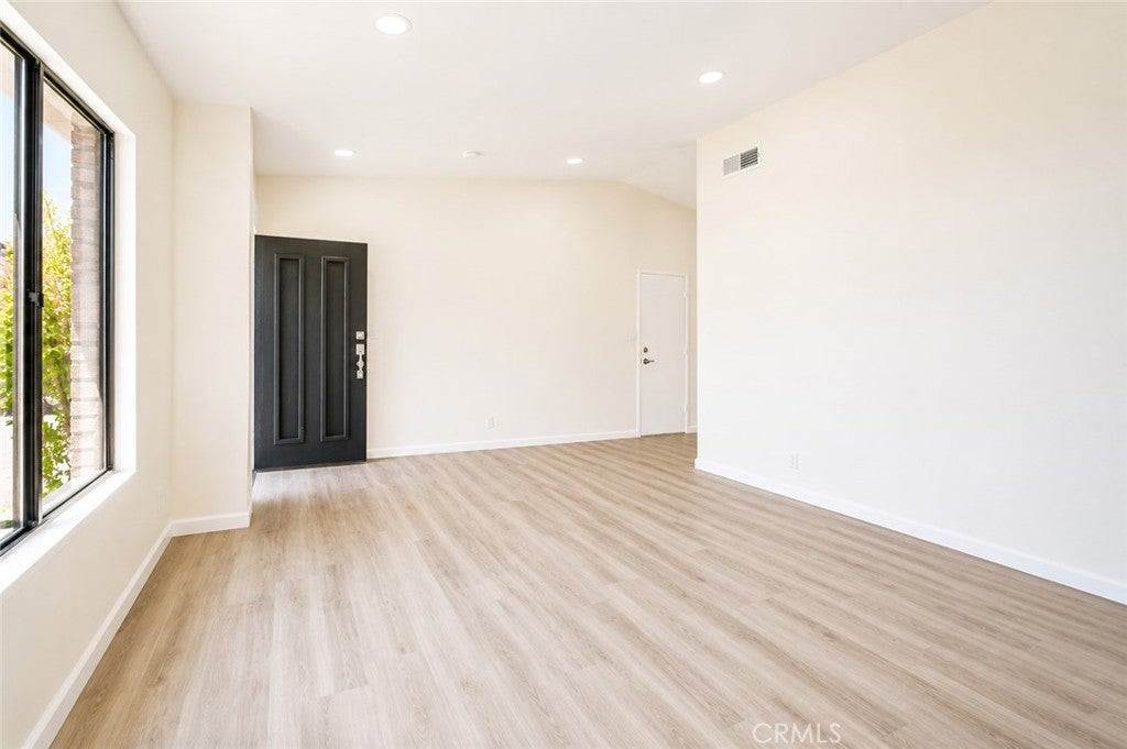 23456 White Dove Dr, Lake Forest CA 92630 - Photo 8