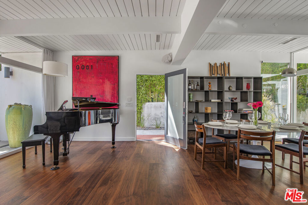 2544 Greenvalley Road