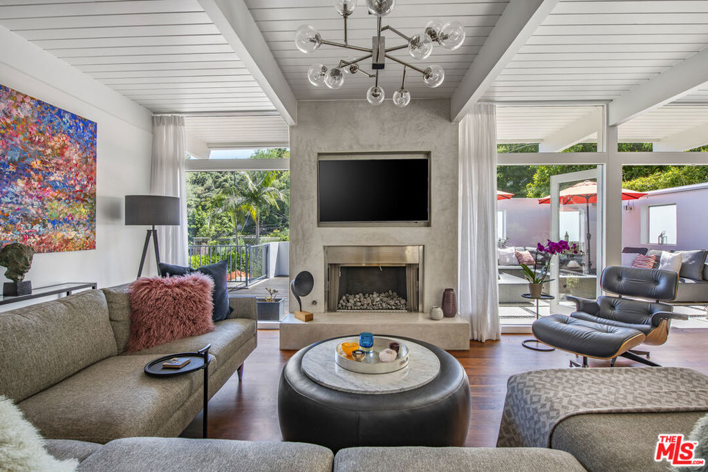2544 Greenvalley Road