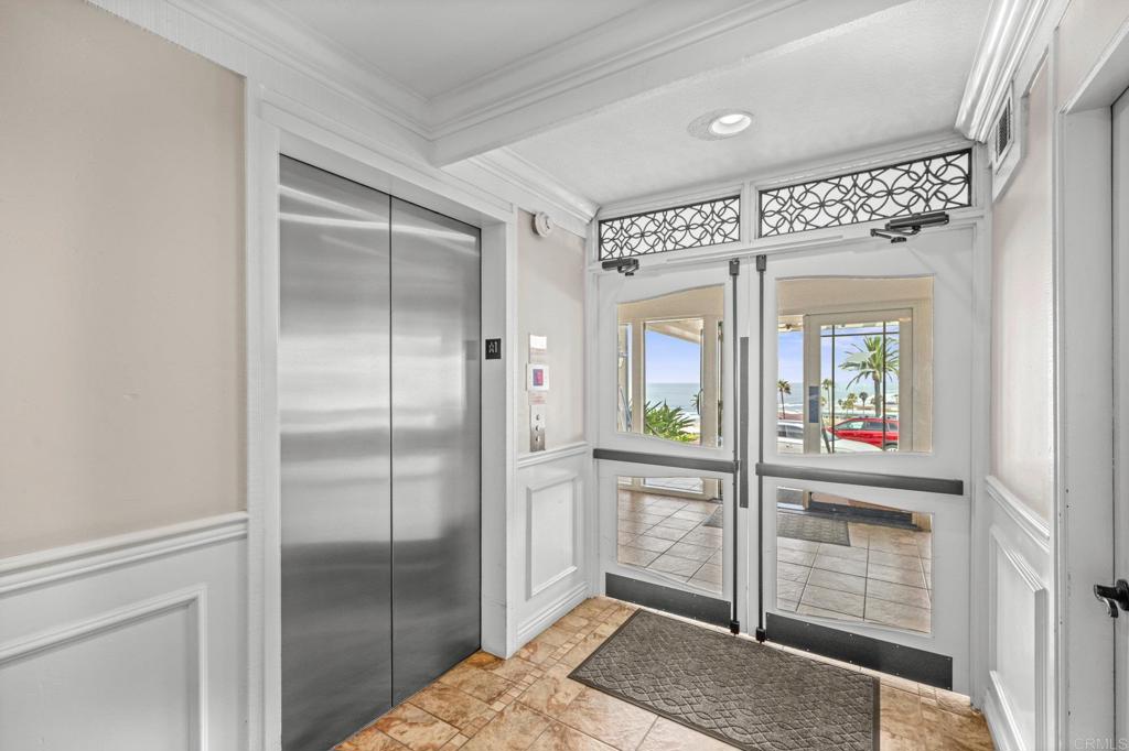 1552 Camino Del Mar 401