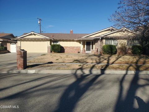 Photo of 43729 22nd Street W, Lancaster, CA 93536 (MLS # 225001173)