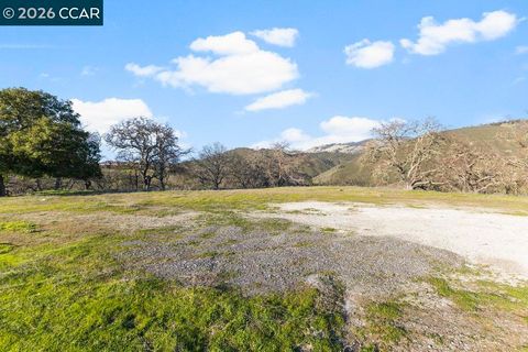 Photo of 0 Caballo Ranchero, Diablo, CA 94528 (MLS # 41122146)