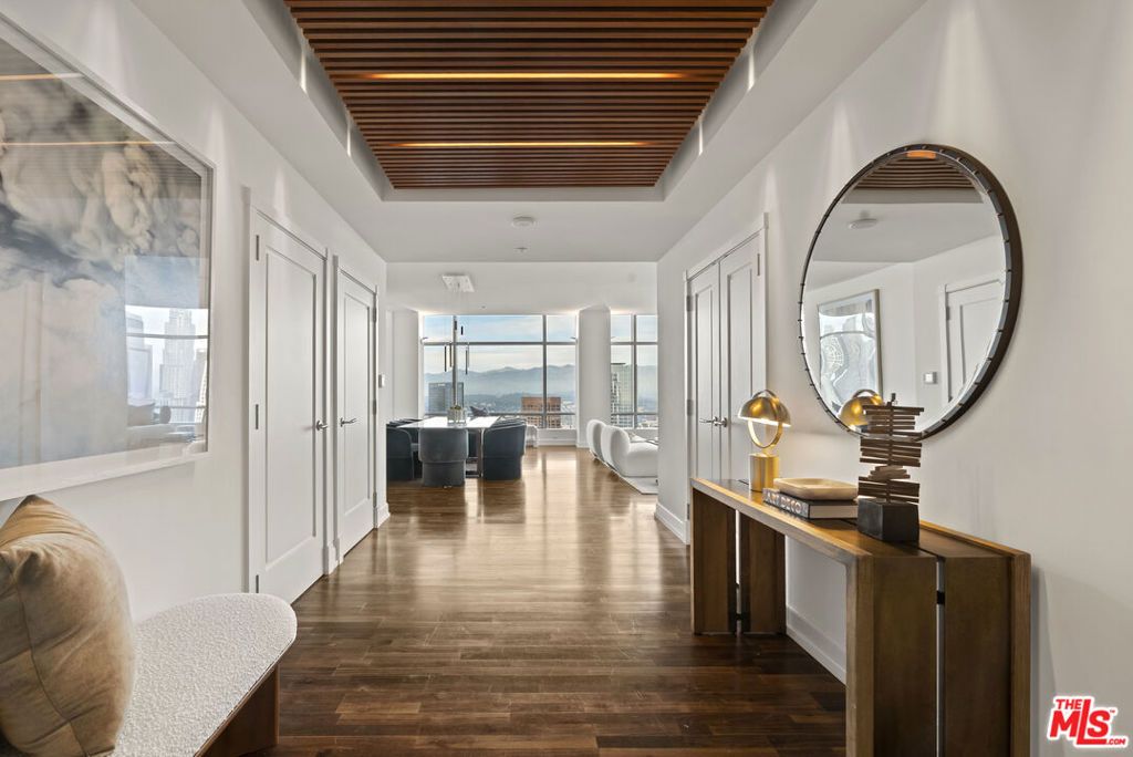 Photo of 900 W Olympic Boulevard #47G, Los Angeles, CA 90015 (MLS # 25621247)