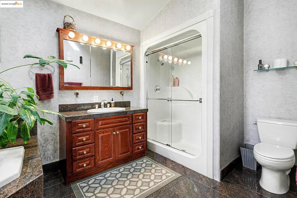 IRVINGTON - Residential